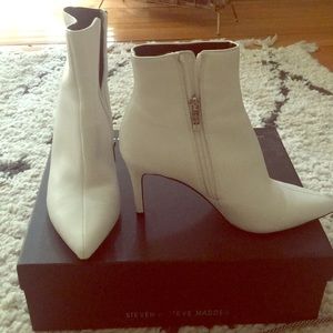 Steven by Steve Madden white bootie